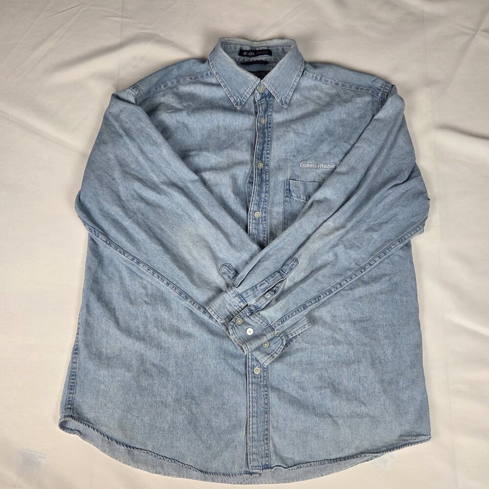 Devon & Jones Durango Light Denim Button Down Shirt Men's L